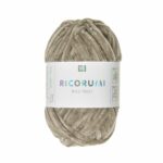 022 Beige